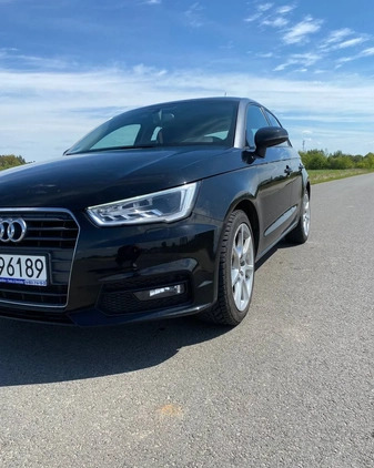 Audi A1 cena 37900 przebieg: 149377, rok produkcji 2015 z Sieradz małe 121